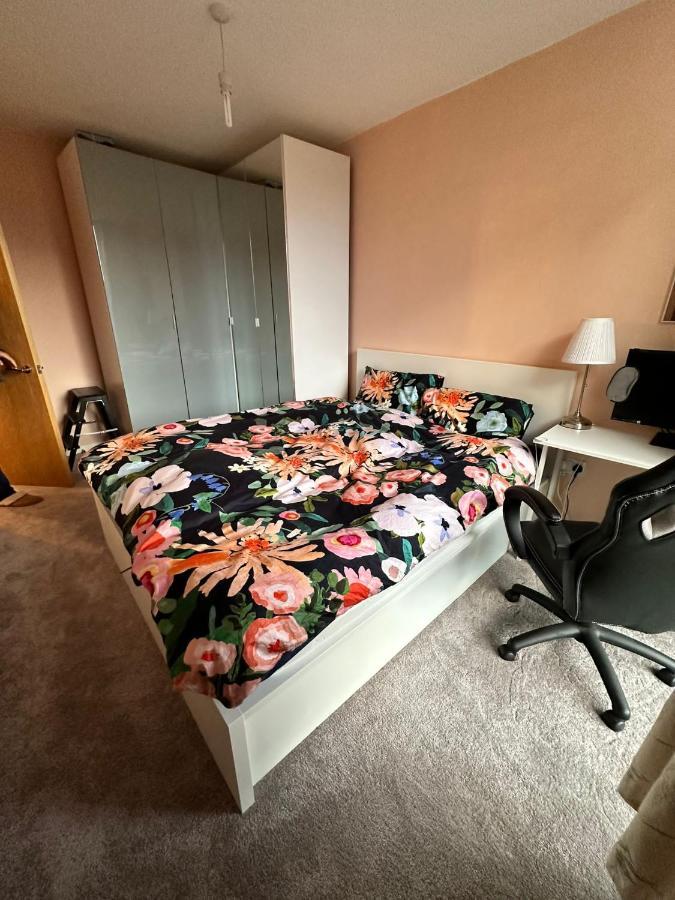 Repton House Bed & Breakfast Woodford Dış mekan fotoğraf